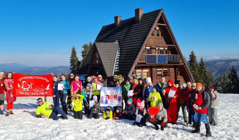 Wichurzanie biegali na rakietach śnieżnych dla Filipka - 03.2021