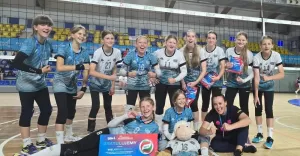 Siatkarki z POSiR-u z srebrnym medalem na Śląsku i sukcesami na arenie wojewódzkiej - 07.06.2025