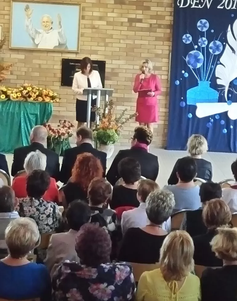 Wręczenie nagród nauczycielom i pracownikom oświaty z gminy Miedźna - 14.10.2016