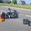 [ZDJĘCIA] Zdarzenie z udziałem motocyklisty na DW935 w Pszczynie