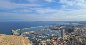 Uczniowie wrócili do szkoły po stażach zawodowych w Alicante - Erasmus+ w PZS1