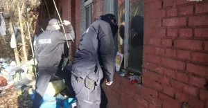 Pszczyńscy policjanci kontrolują pustostany - 12.2016