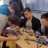 [FOTO] Uczniowie ze Studzienic zbudowali komputery osobiste zgodne z Apple I