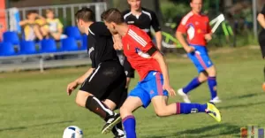 II zespół: LKS Rudołtowice-Ćwiklice - Iskra 04.06.2016